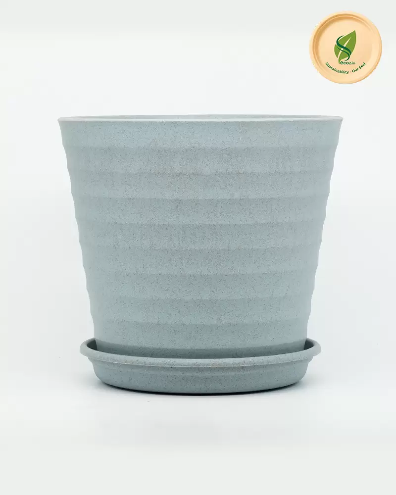 Eco Lineya Planter - Angle 4