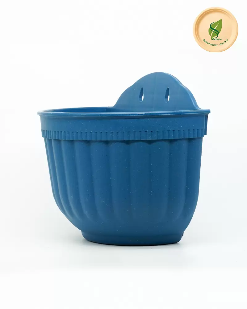 Eco Metal Hook Planter - Angle 1